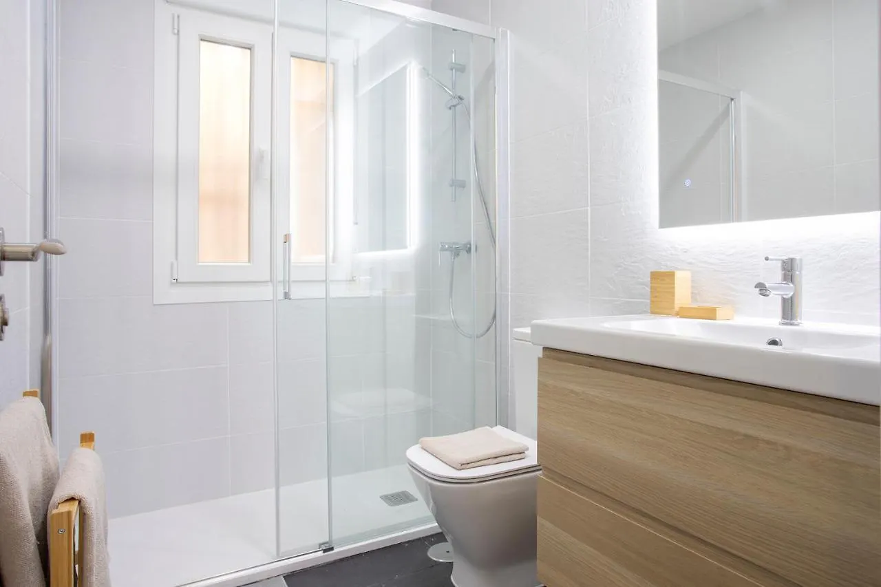 Malgi Apartment - Malaga City Centre Spain